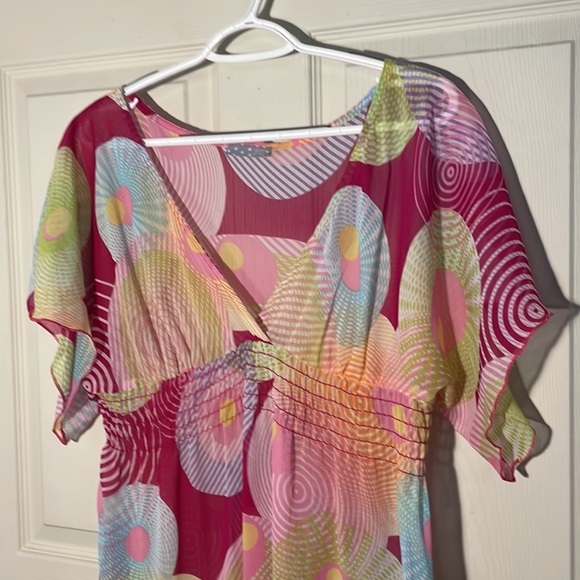 Med.Top/Bathing suit coverup - Picture 5 of 6